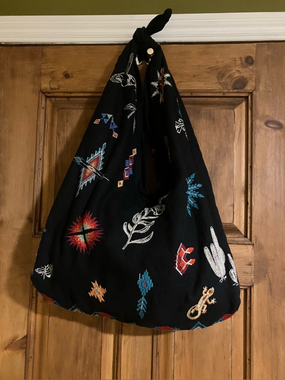 Johnny Was Black Embroidered Bag-Must Go!